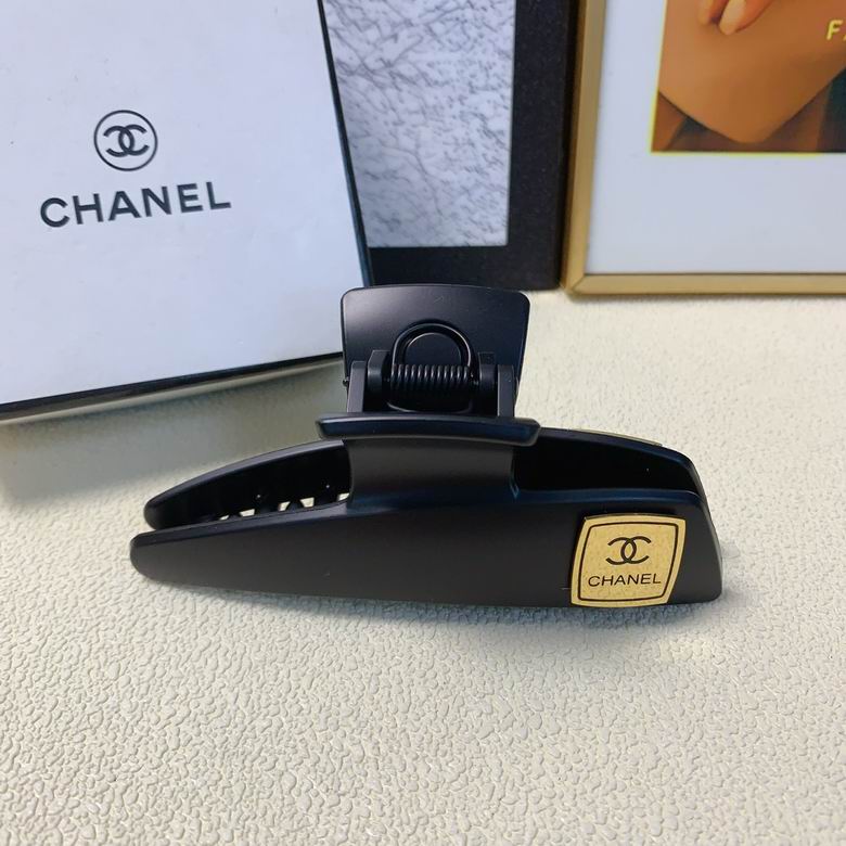 Chanel Hair Grab Clip  (6)